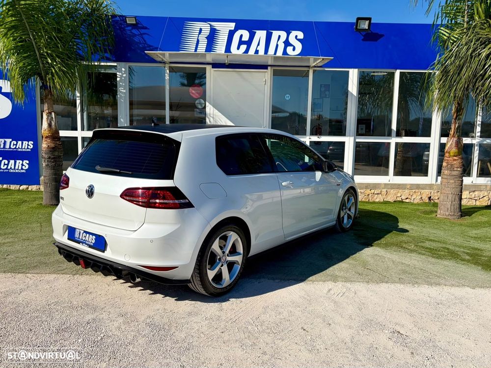 VW Golf 2.0 TSi GTi DSG - 8