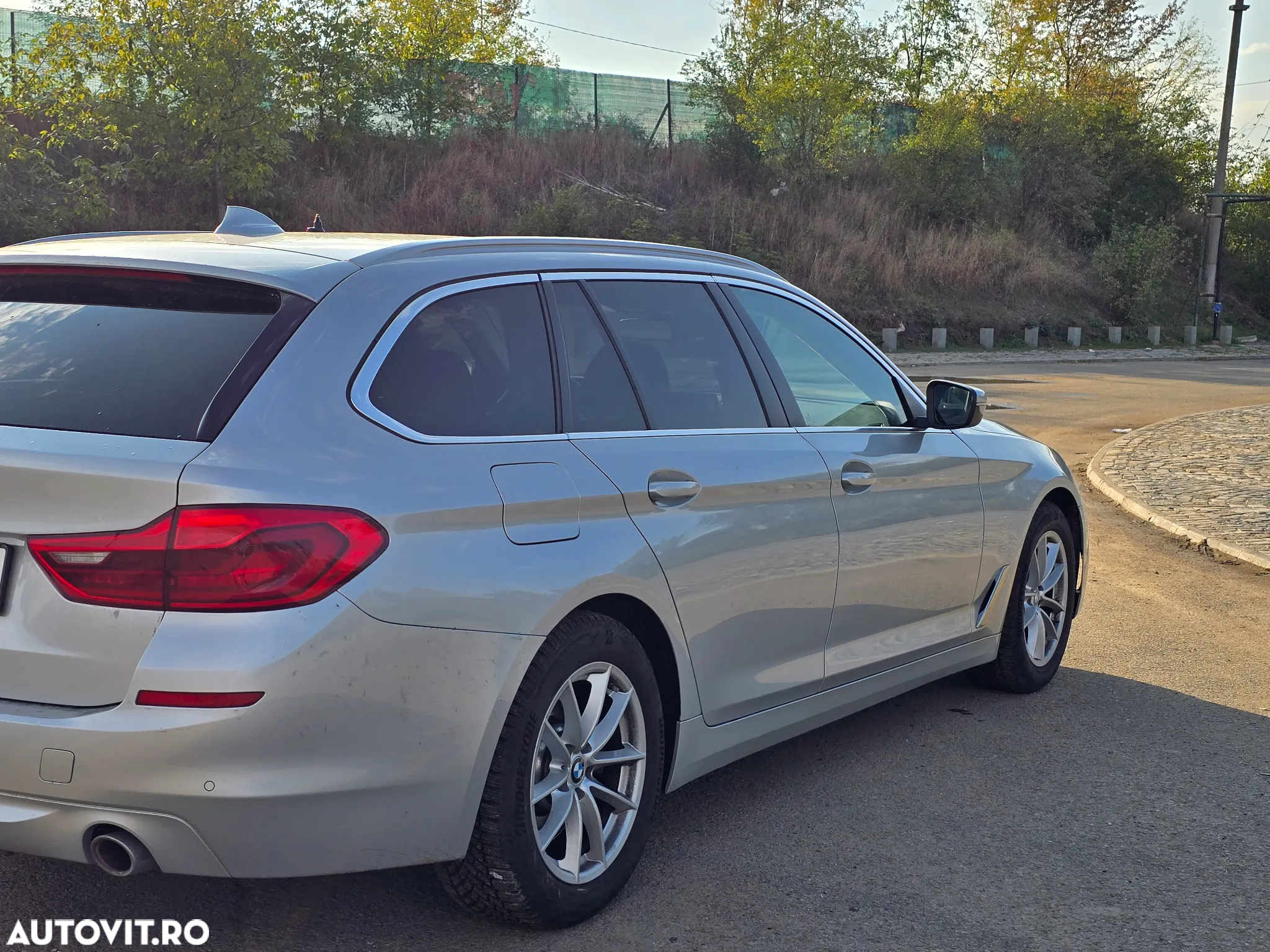 BMW Seria 5 530d xDrive Touring Aut. Luxury Line - 8
