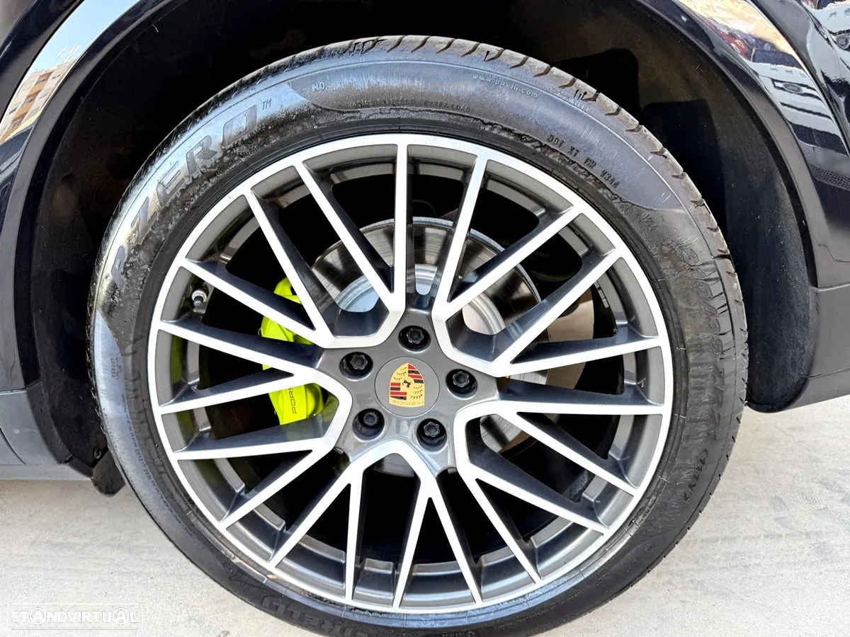 Porsche Cayenne E-Hybrid - 52