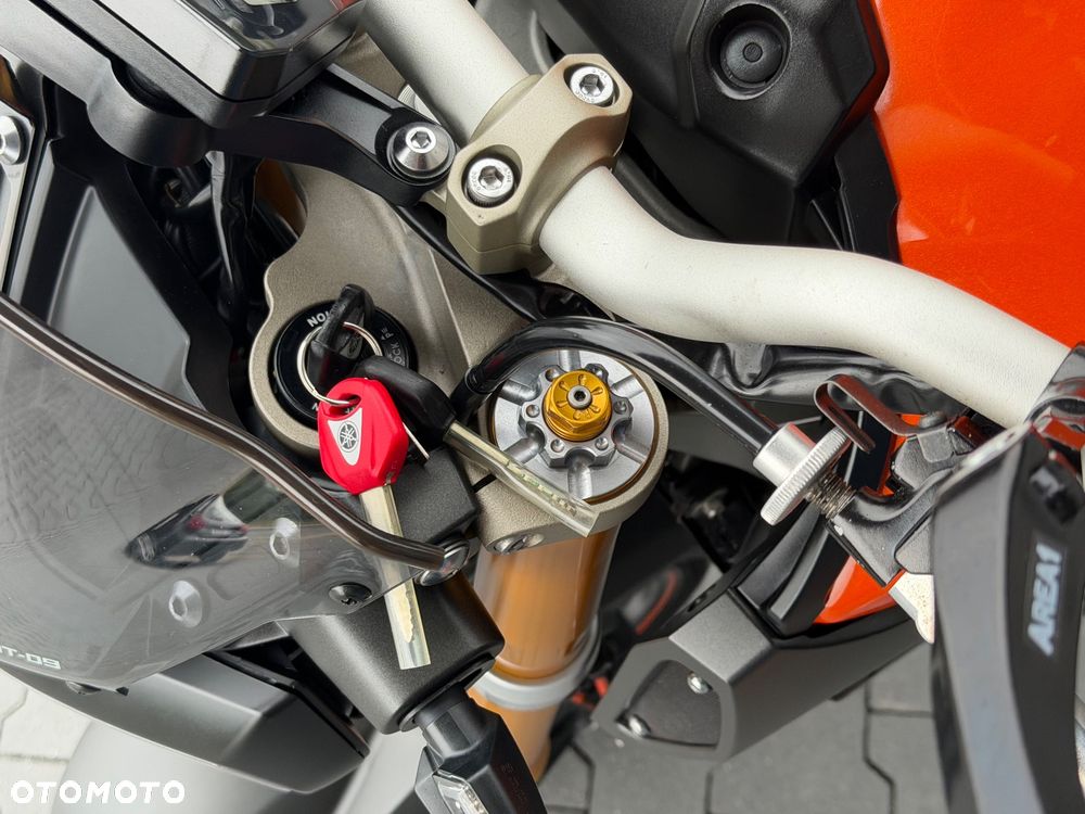 Yamaha MT - 23