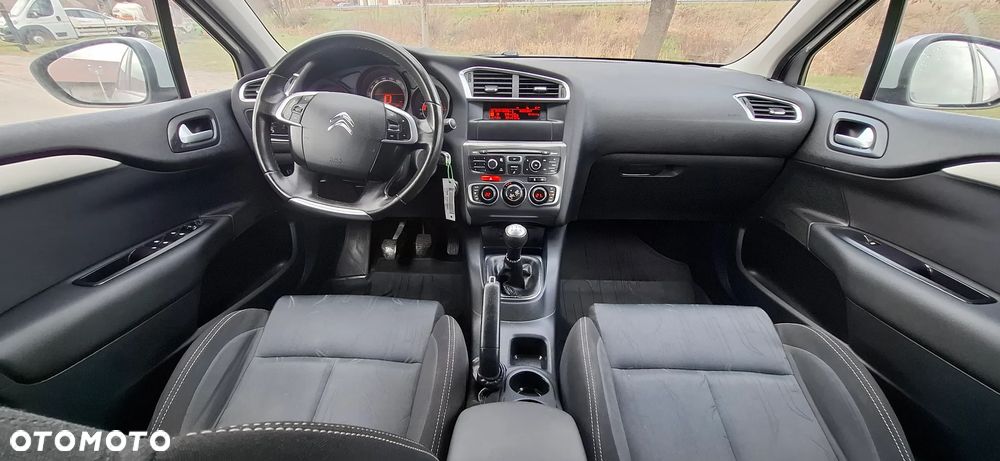 Citroën C4 1.4 VTi Seduction - 29