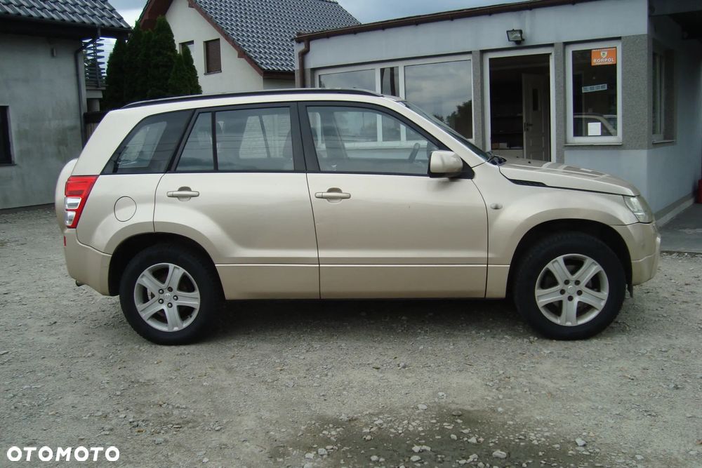 Suzuki Grand Vitara - 4