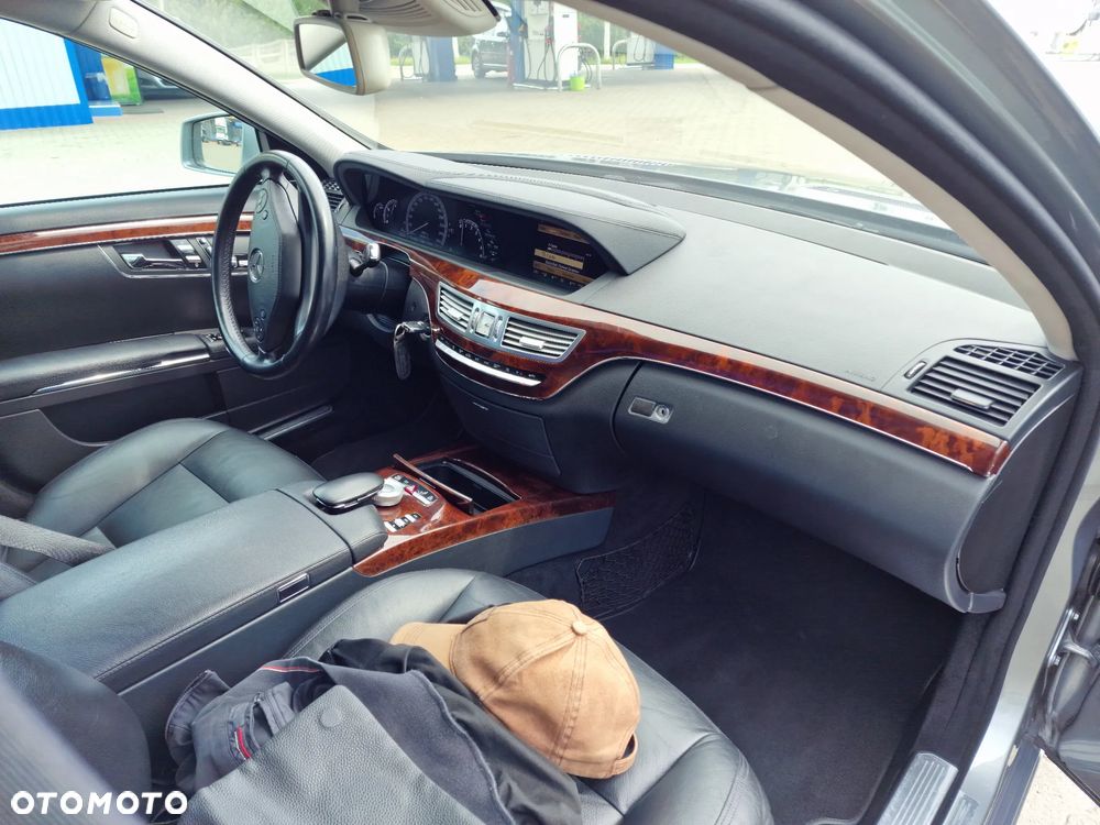 Mercedes-Benz Klasa S 350 BlueTEC DPF 7G-TRONIC - 37