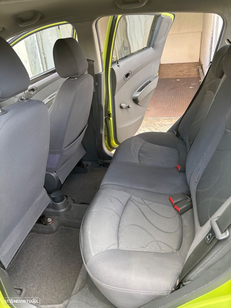 Chevrolet Spark 1.0 LS - 14