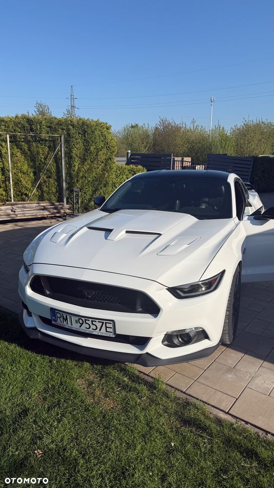 Ford Mustang 5.0 V8 GT - 18