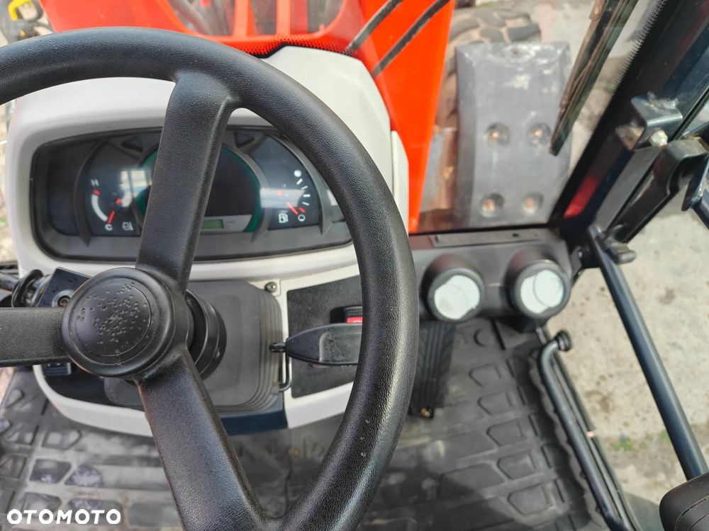 Kubota R090 - 30