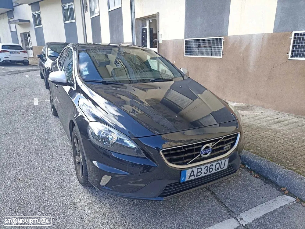 Volvo V40 2.0 D4 R-Design - 4