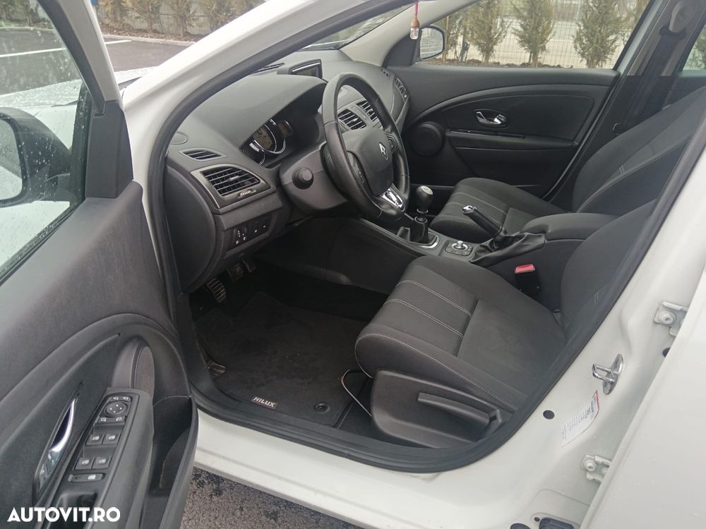 Renault Megane ENERGY dCi 110 GT LINE - 17