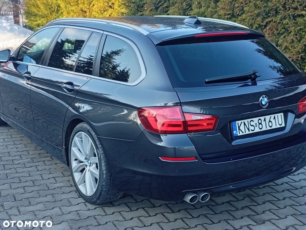 BMW Seria 5 525d xDrive Sport-Aut Modern Line - 4