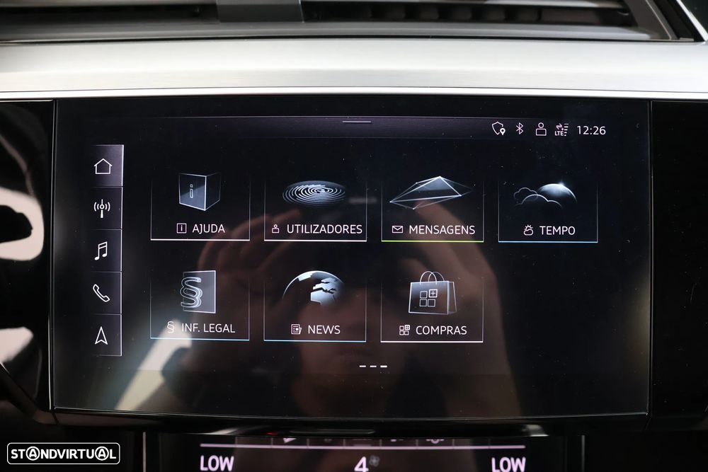Audi e-tron 55 quattro S line - 27