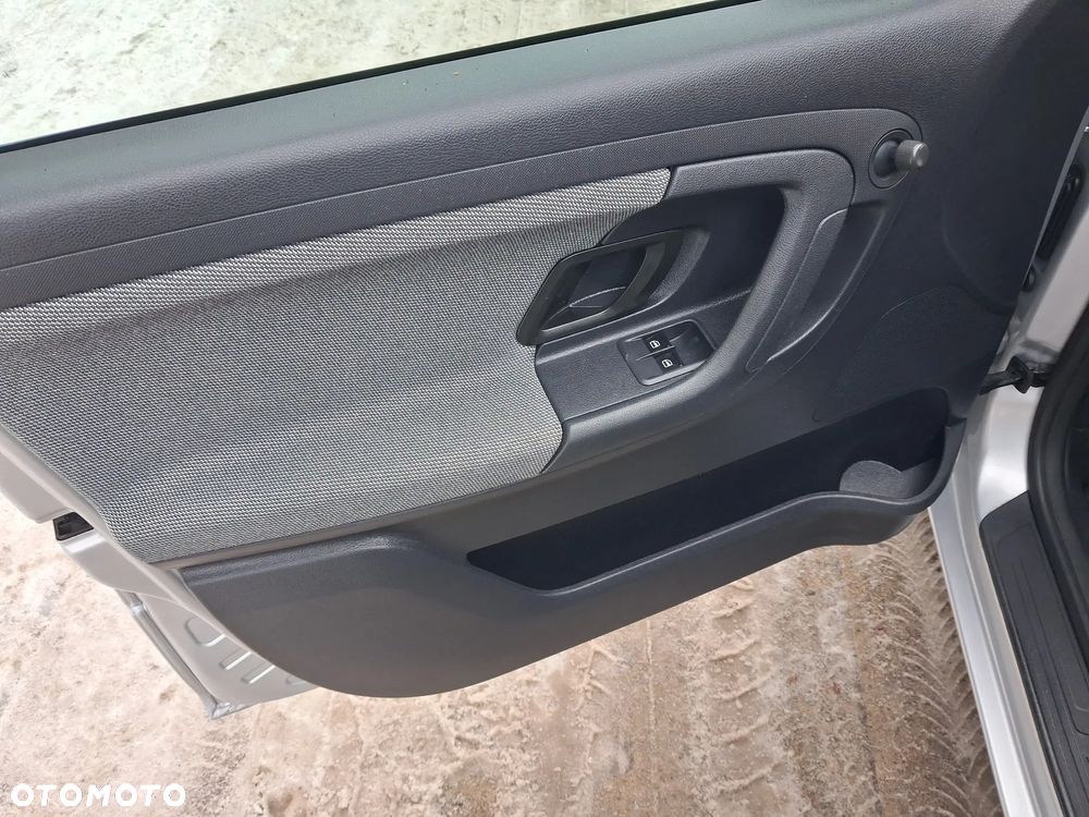 Skoda Fabia 1.2 HTP Classic - 13