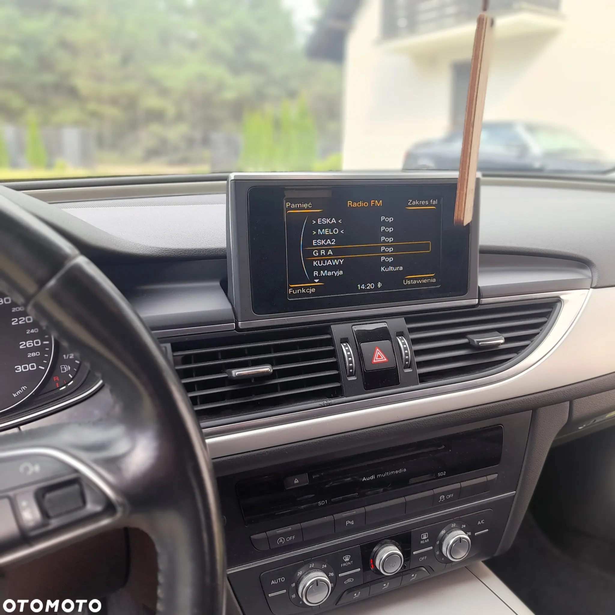 Audi A6 - 6