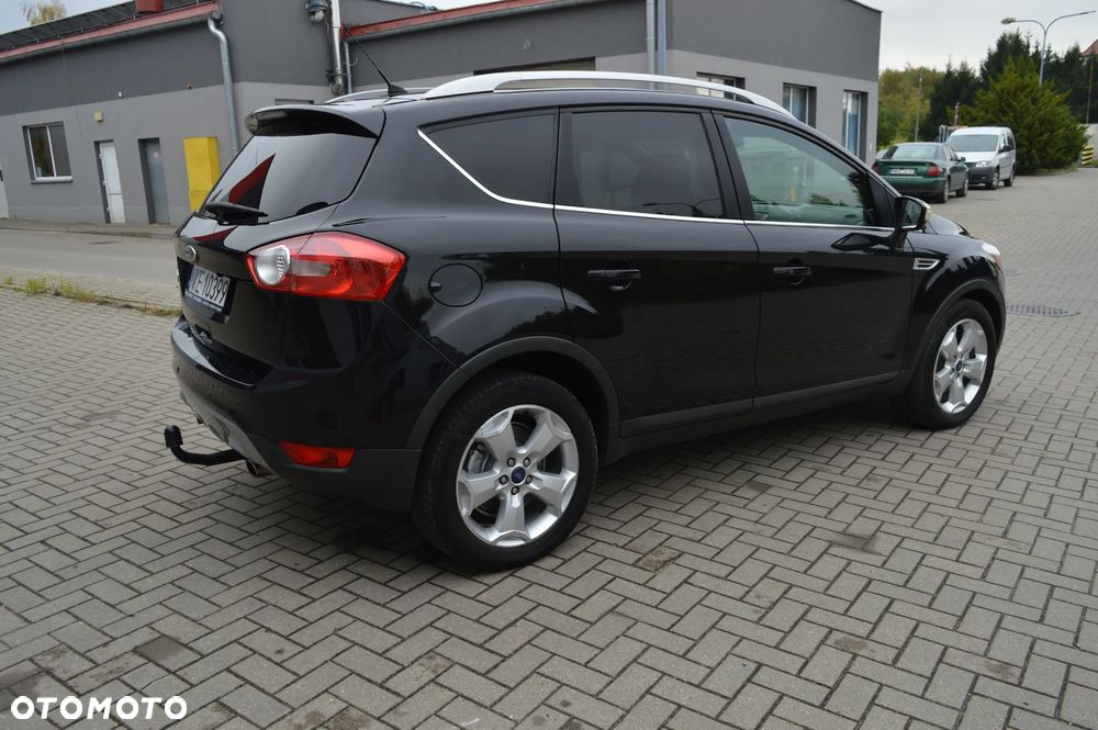 Ford Kuga 2.0 TDCi Titanium FWD - 11