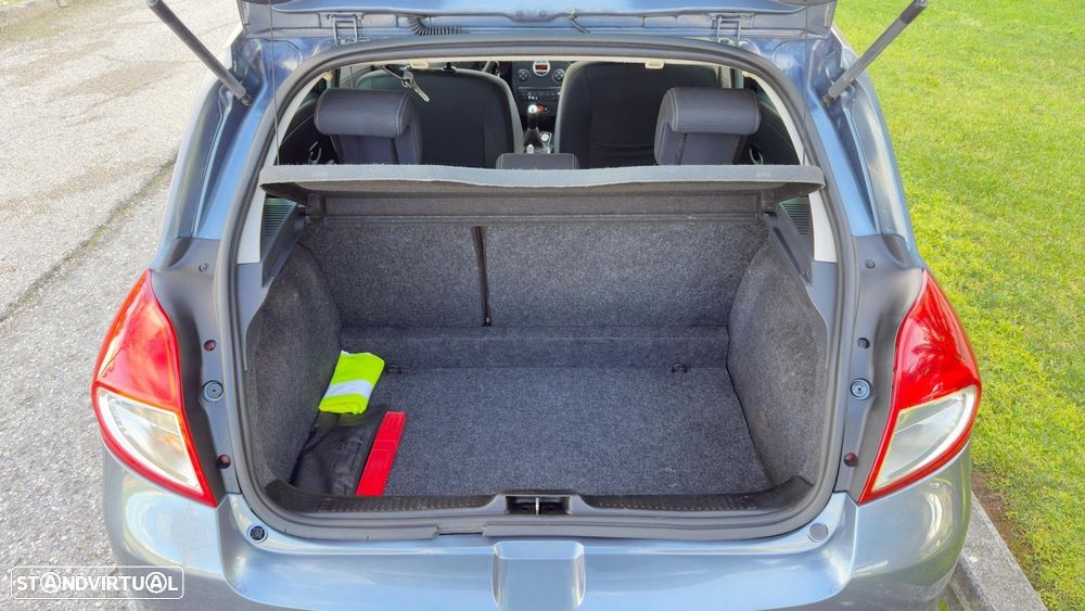 Renault Clio 1.2 TCE Dynamique S - 12