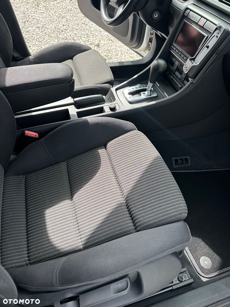 Audi A4 Limousine - 19