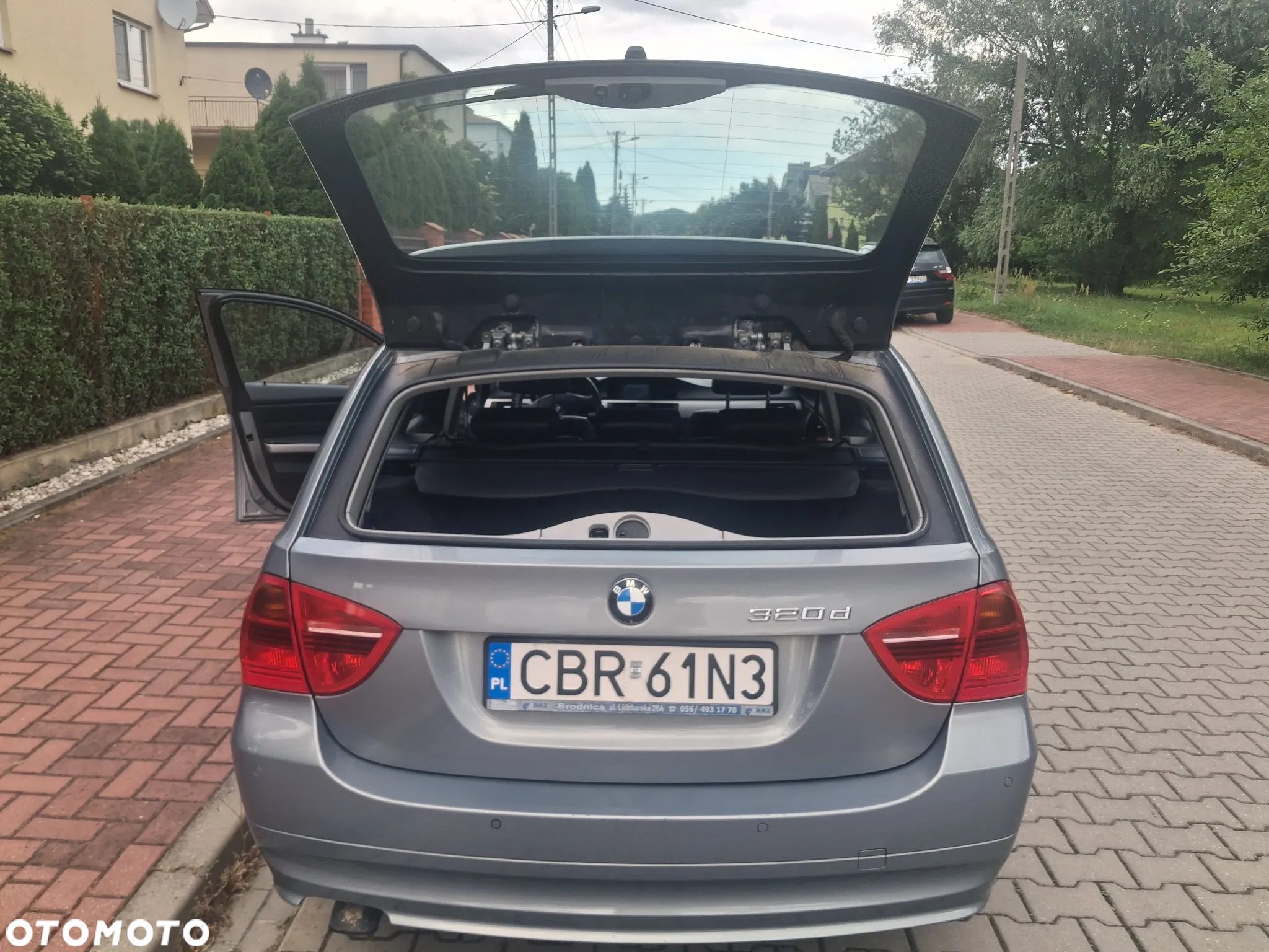 BMW Seria 3 320d DPF Touring Edition Fleet - 24