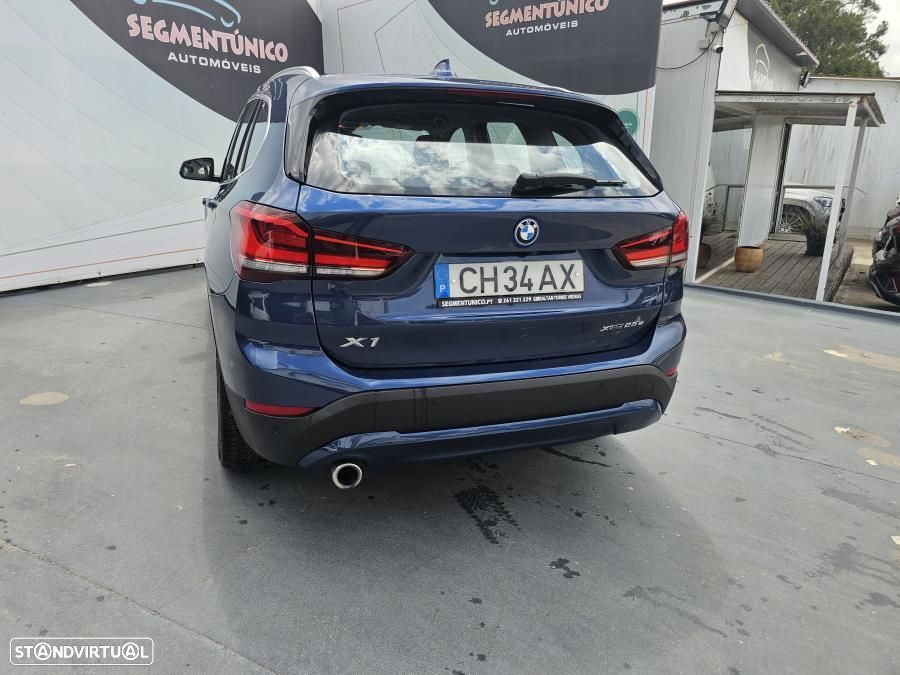BMW X1 25 e xDrive - 11