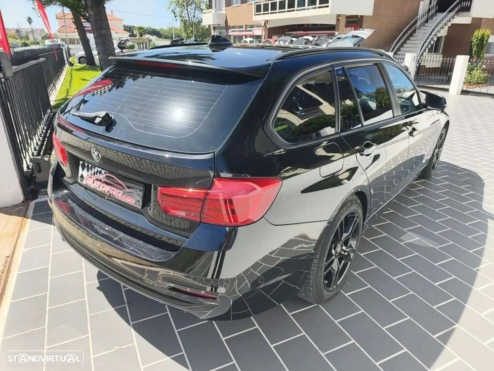 BMW 318 i Sport Line - 11