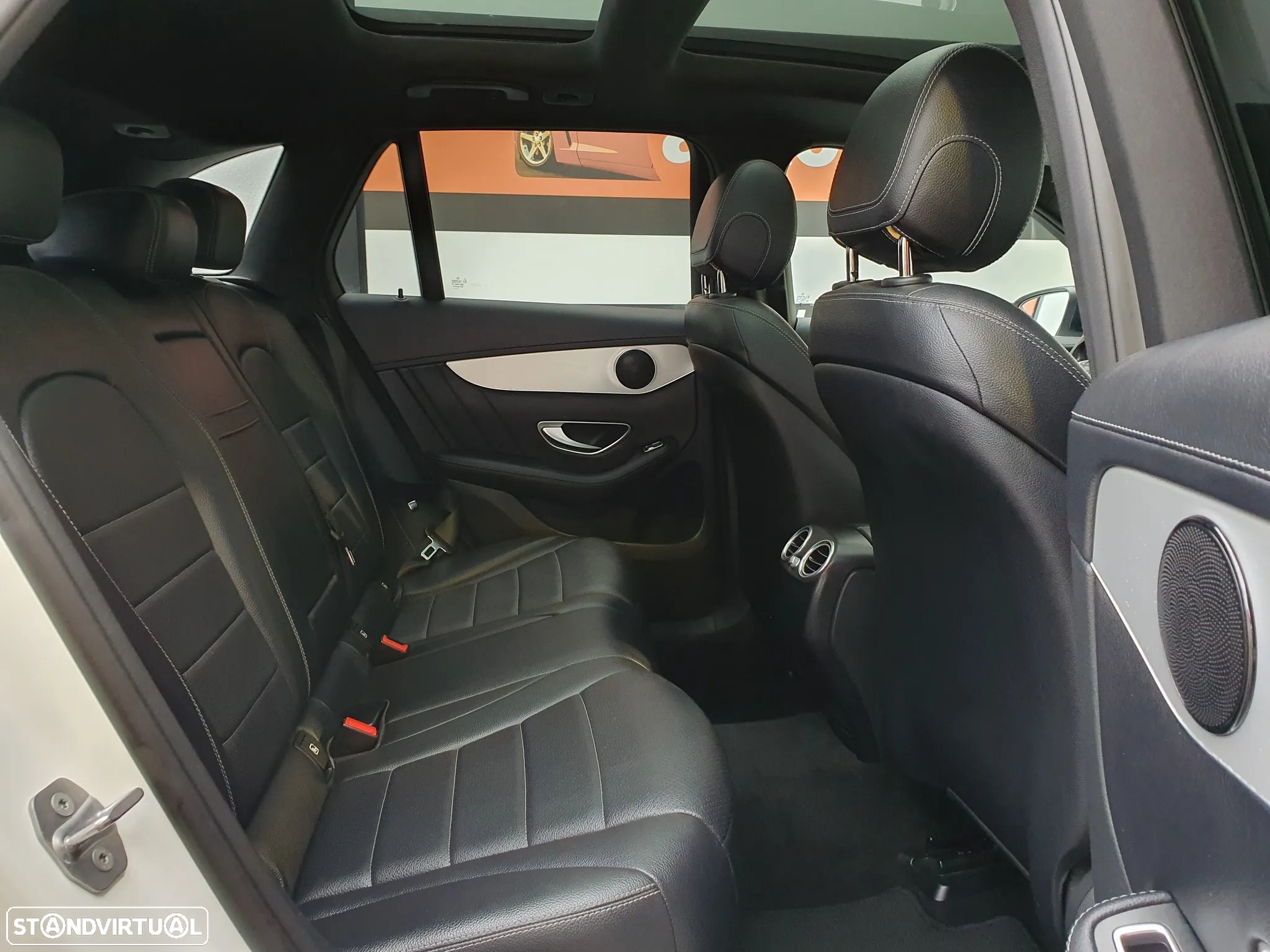 Mercedes-Benz GLC 350 e AMG Line 4-Matic - 34