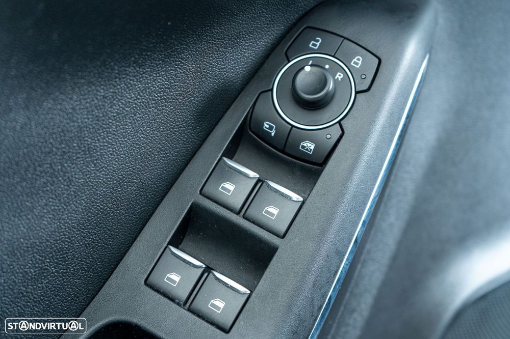 Ford Puma 1.0 EcoBoost Hybrid TITANIUM - 20