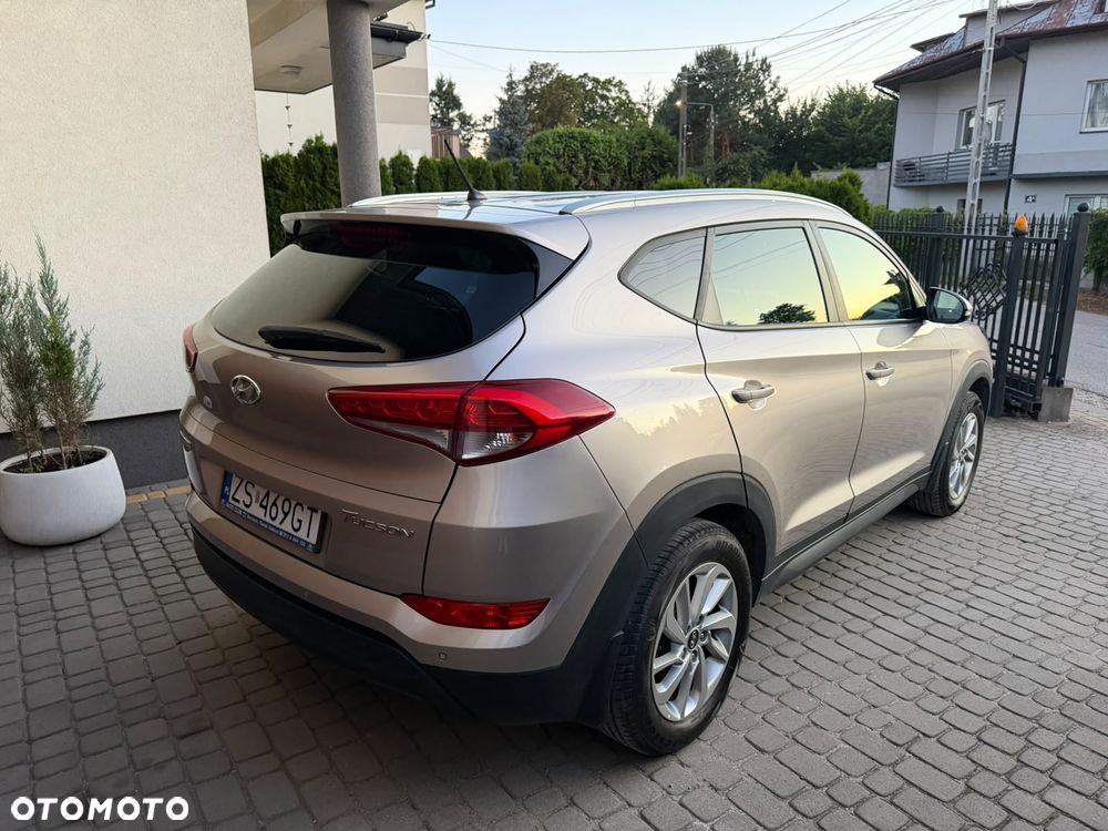 Hyundai Tucson 1.6 GDI BlueDrive Style 2WD - 5