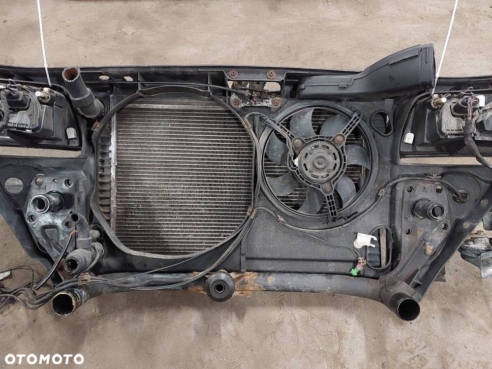 PAS PRZEDNI WZMOCNIENIE CZOŁOWE + CHŁODNICE + LAMPY AUDI A4 B5 LIFT 1.9 TDI - 8