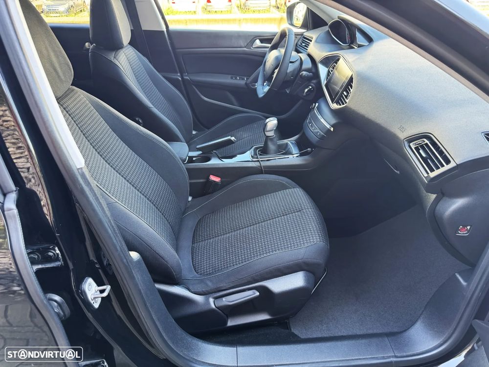 Peugeot 308 SW 1.6 BlueHDi Style - 14