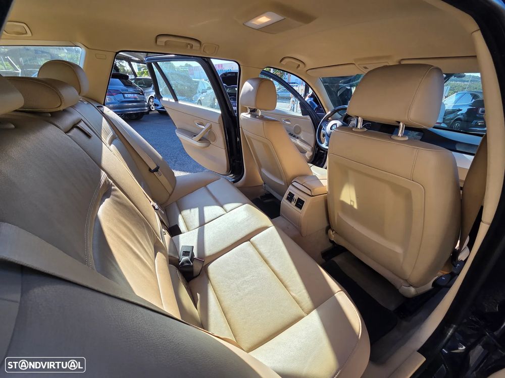 BMW 320 d Navigation - 17