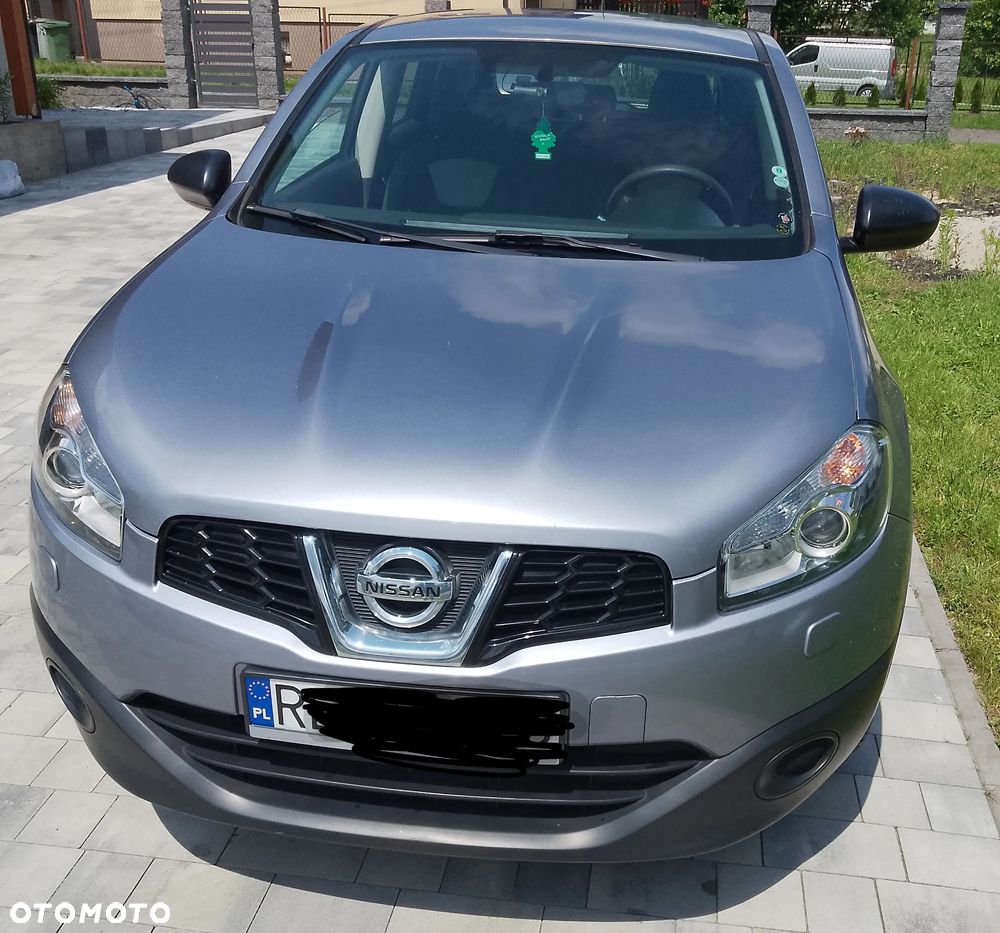 Nissan Qashqai - 1