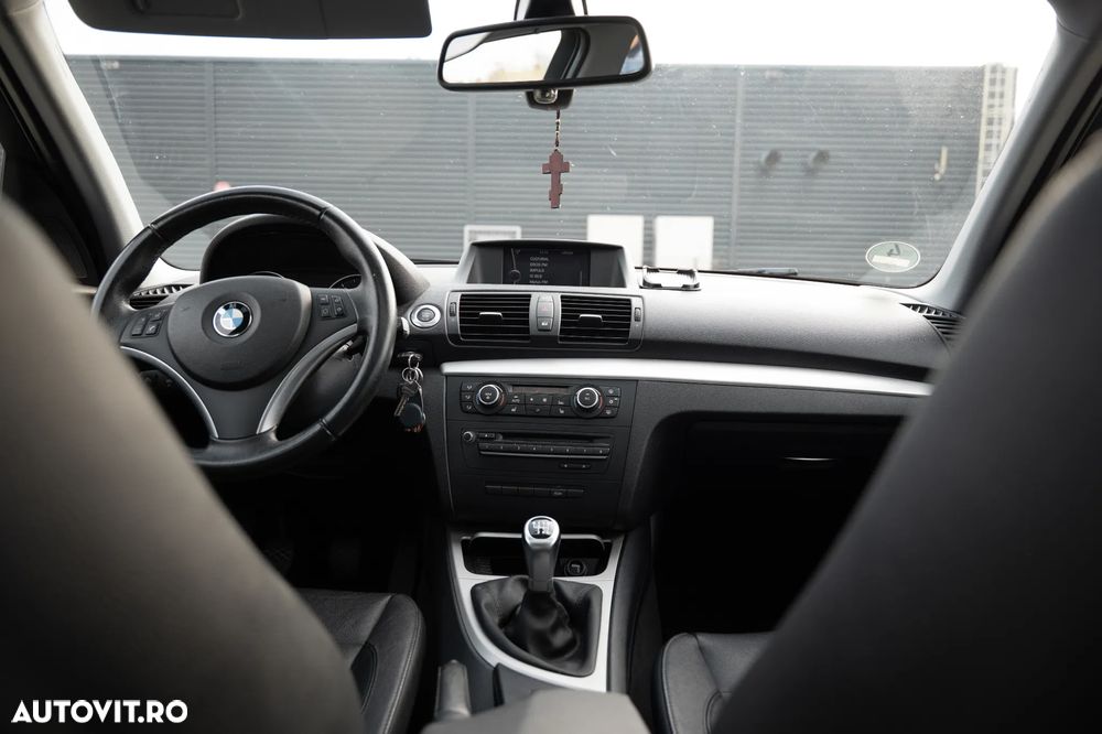 BMW Seria 1 120d - 5