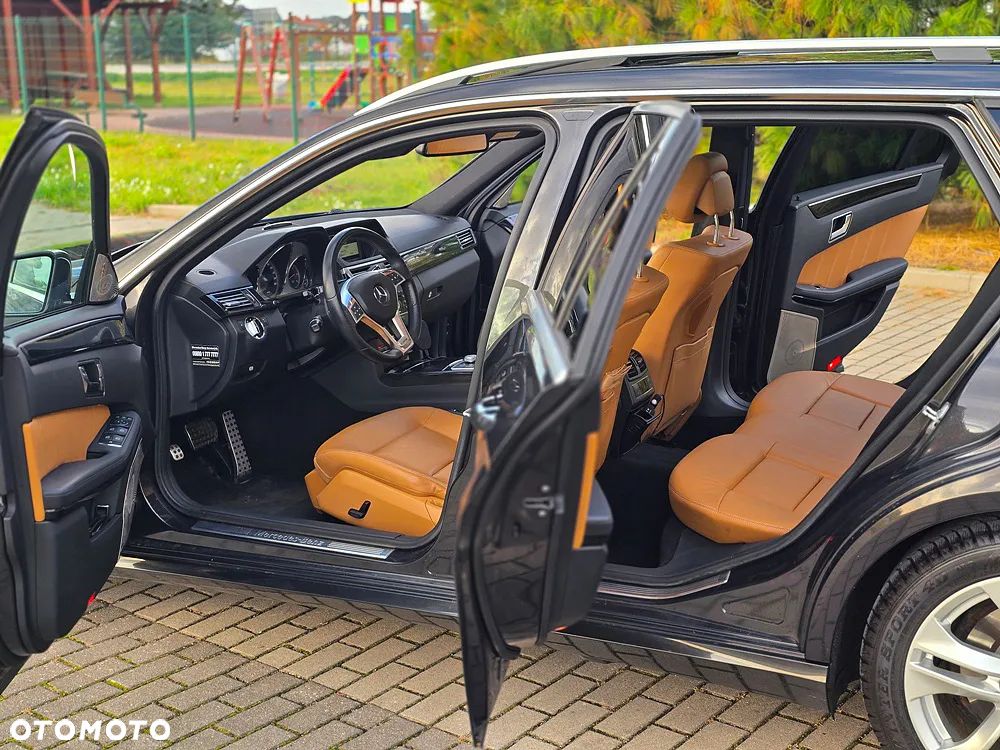 Mercedes-Benz Klasa E 350 CDI DPF BlueEFFICIENCY 7G-TRONIC Avantgarde - 14