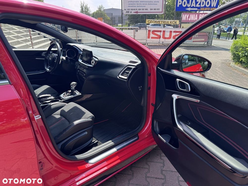 Kia ProCeed - 20