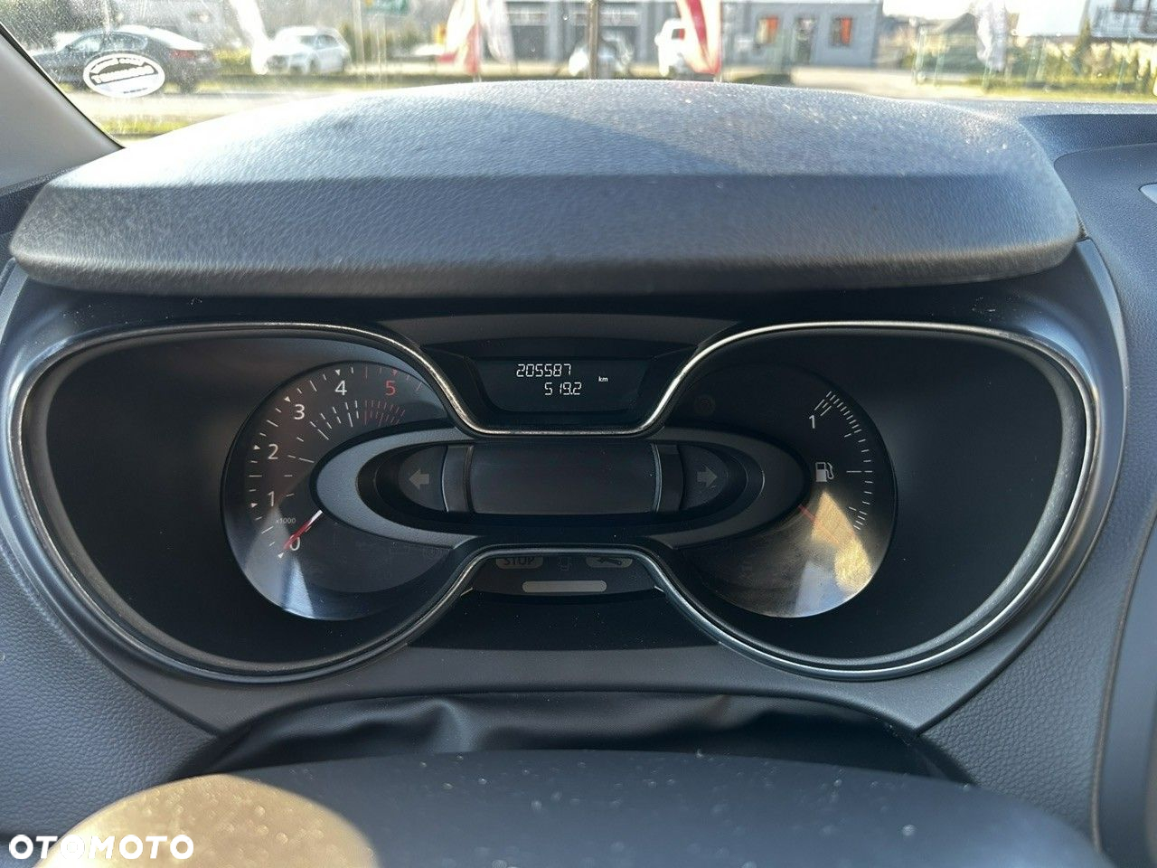Renault Captur - 28