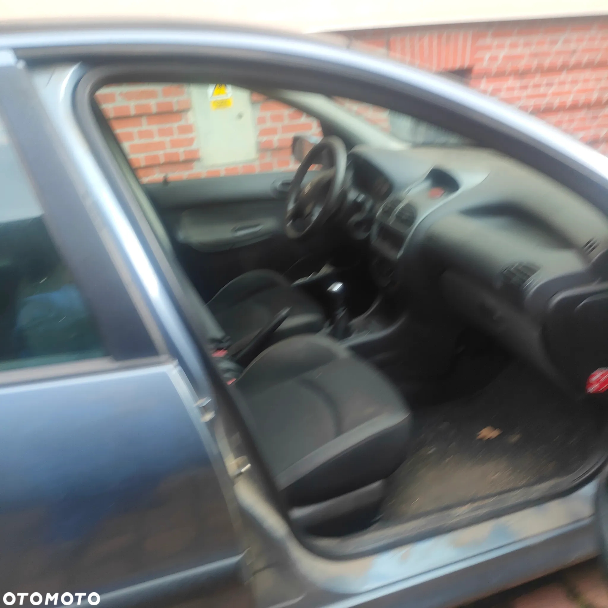 Peugeot 206 - 8