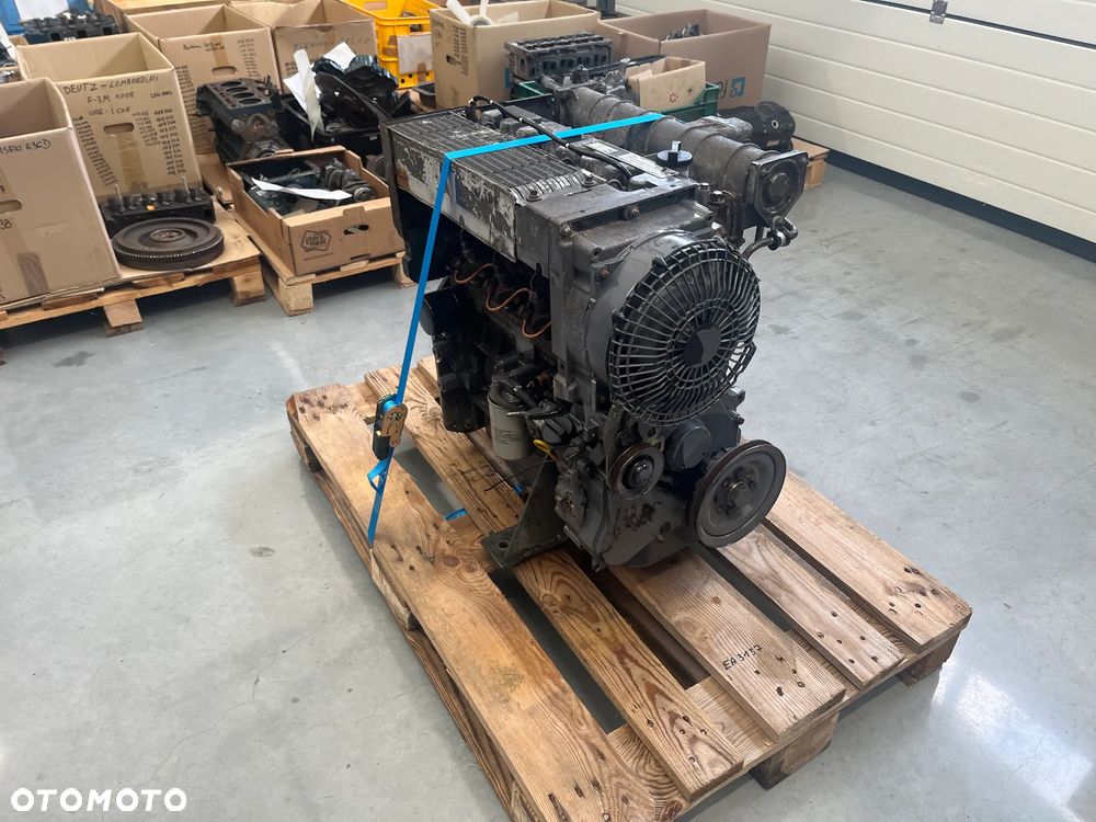 SILNIK DEUTZ BF4L 1011F BF 4L 1011 F turbo 55,5KW 11381netto - 10