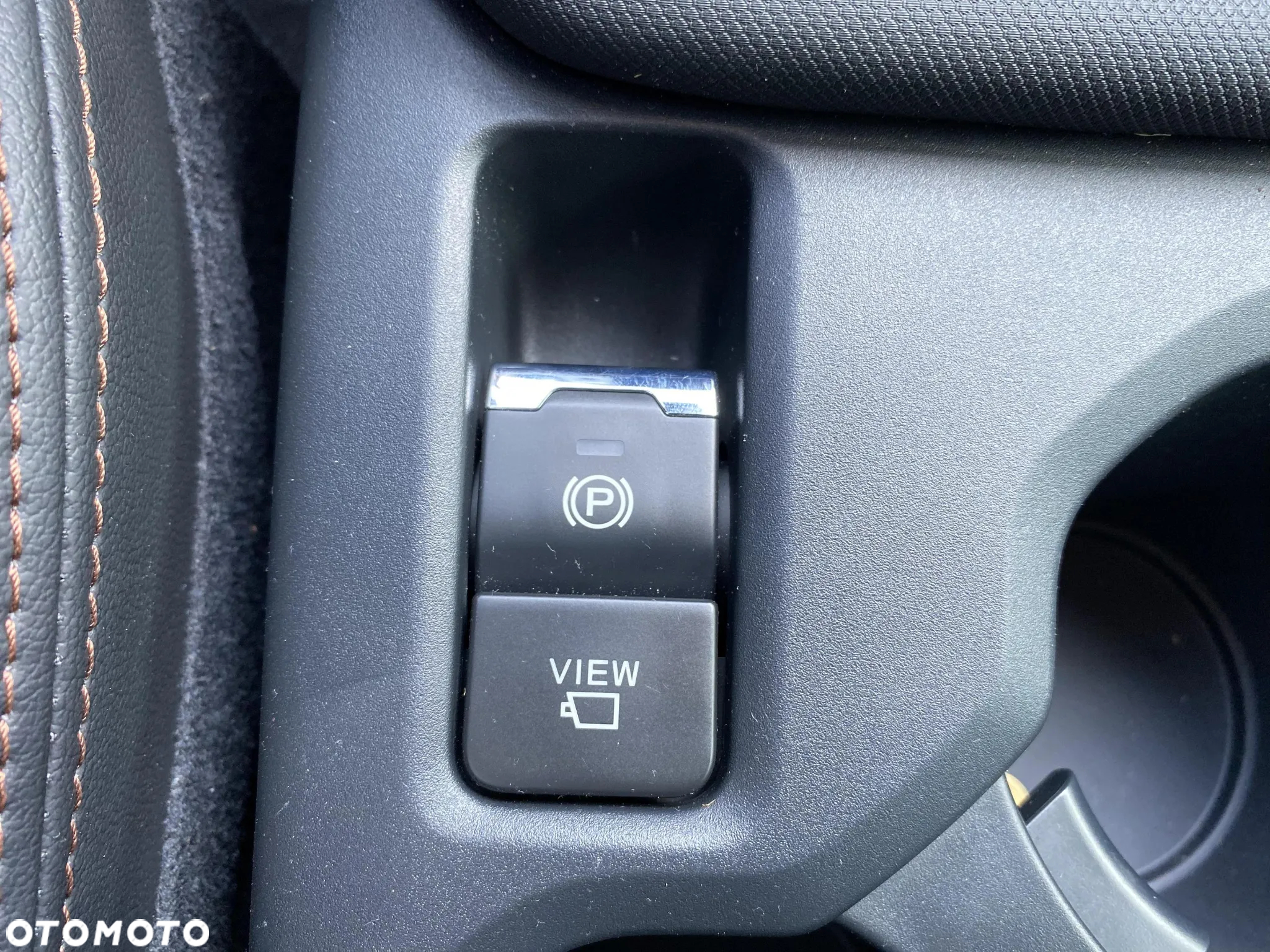 Subaru Forester 2.0i-L Platinum (EyeSight) Lineartronic - 25
