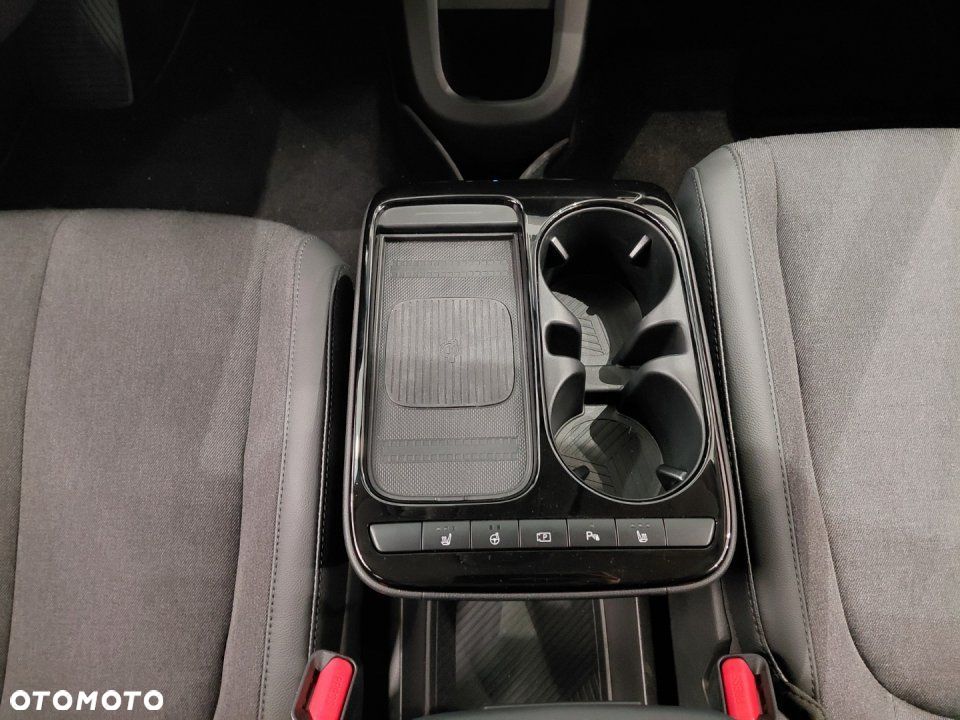 Hyundai IONIQ 5 - 16