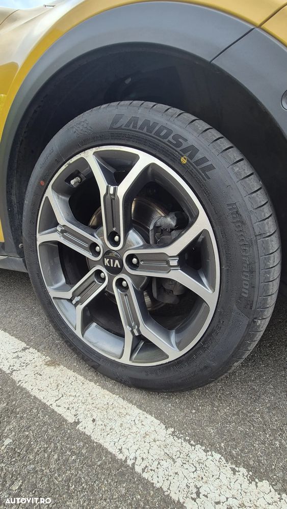 Kia XCeed 1.6 CRDi DCT7 PLATINUM EDITION - 34