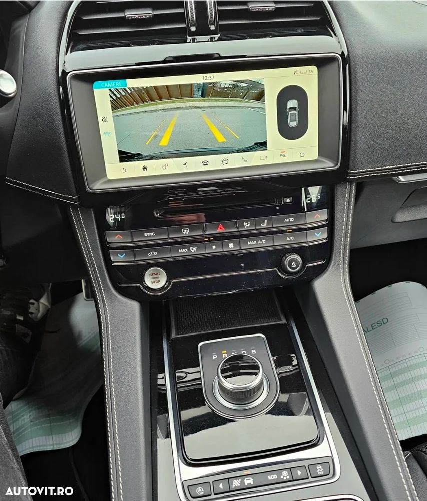 Jaguar F-Pace 20d AWD Aut. R-Sport Ingenium Edition - 12