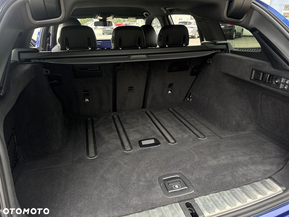 BMW Seria 3 320d xDrive - 24