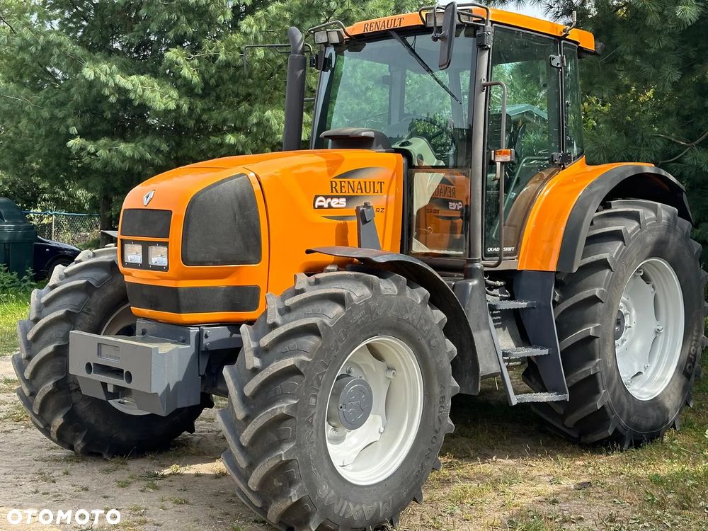 Renault ARES 710 - 1