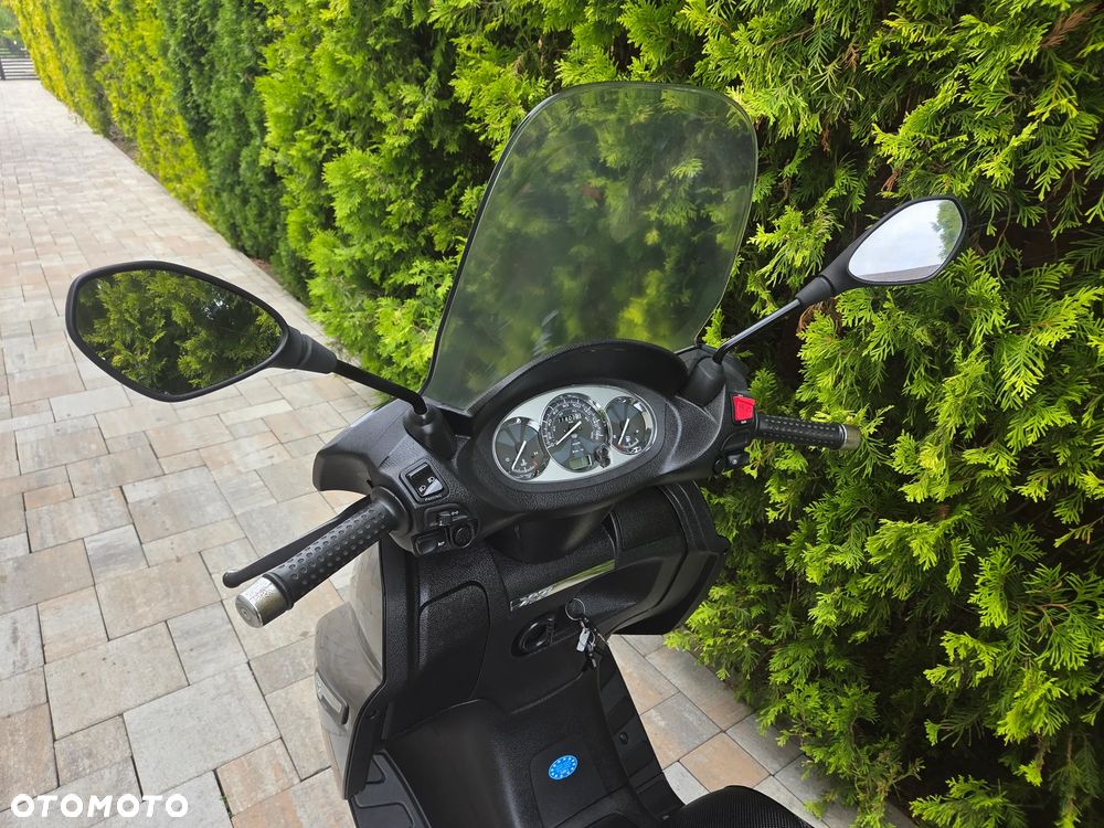 Piaggio X7 - 14