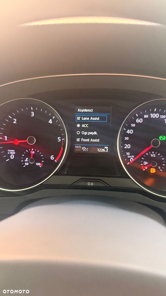 Volkswagen Passat 2.0 TDI EVO Business DSG - 20