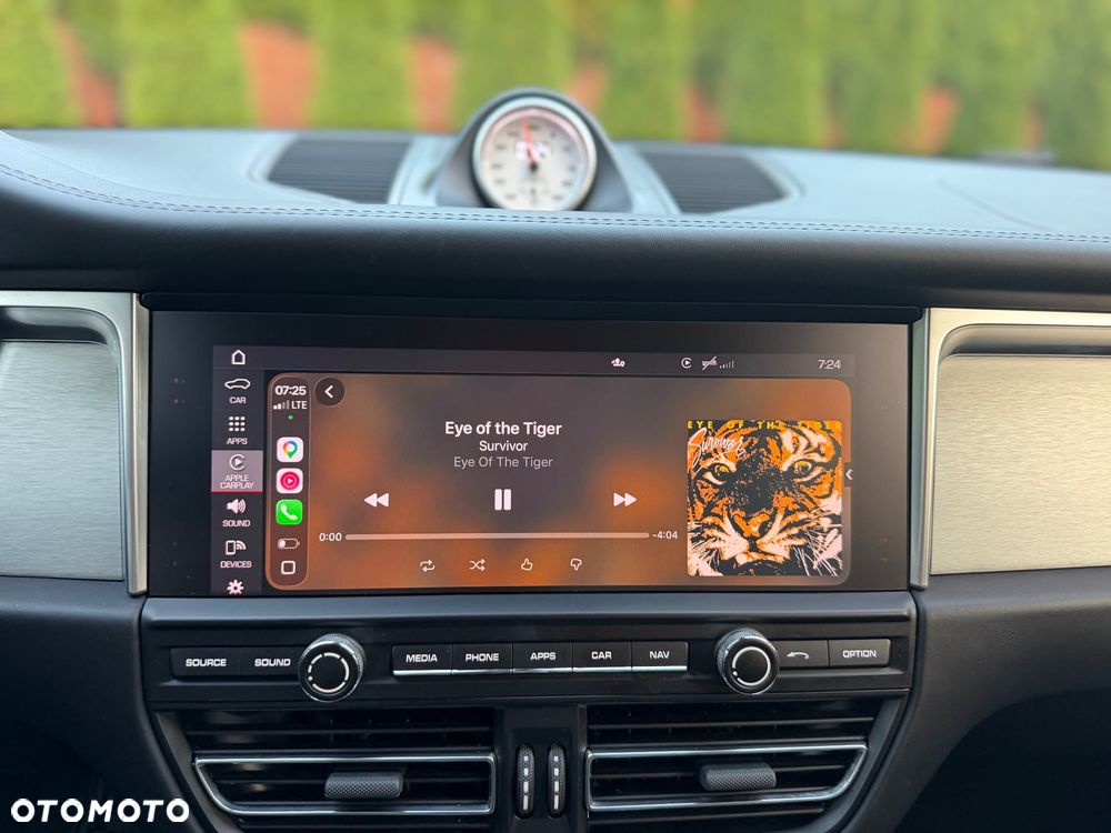 Porsche Macan S - 35