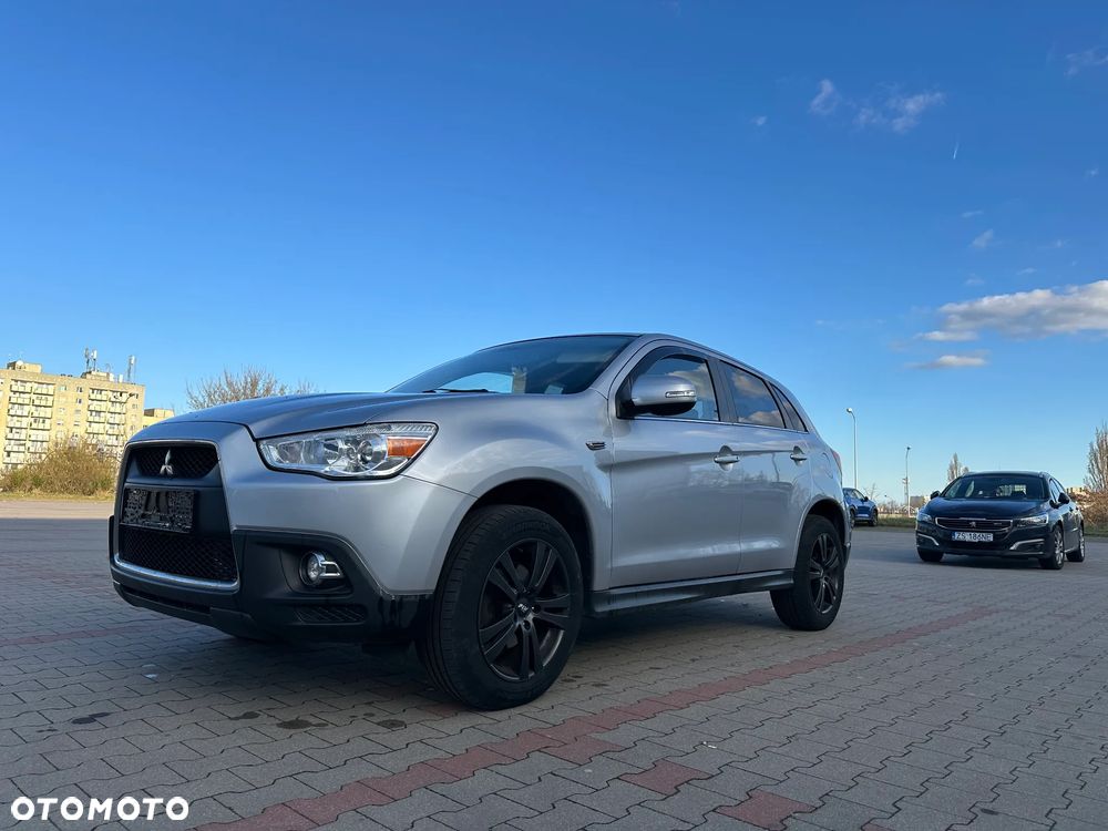 Mitsubishi ASX - 5