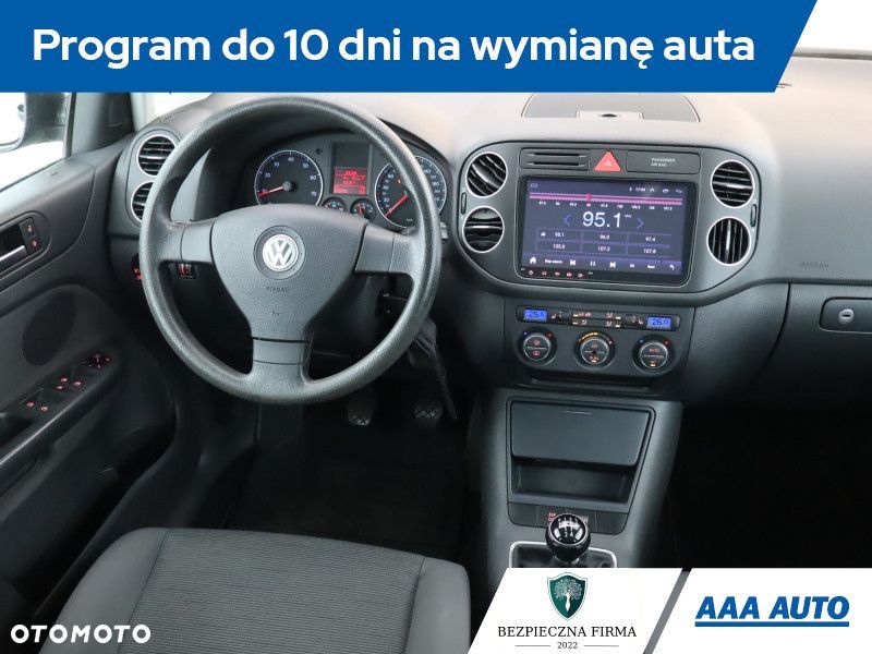 Volkswagen Golf Plus - 9