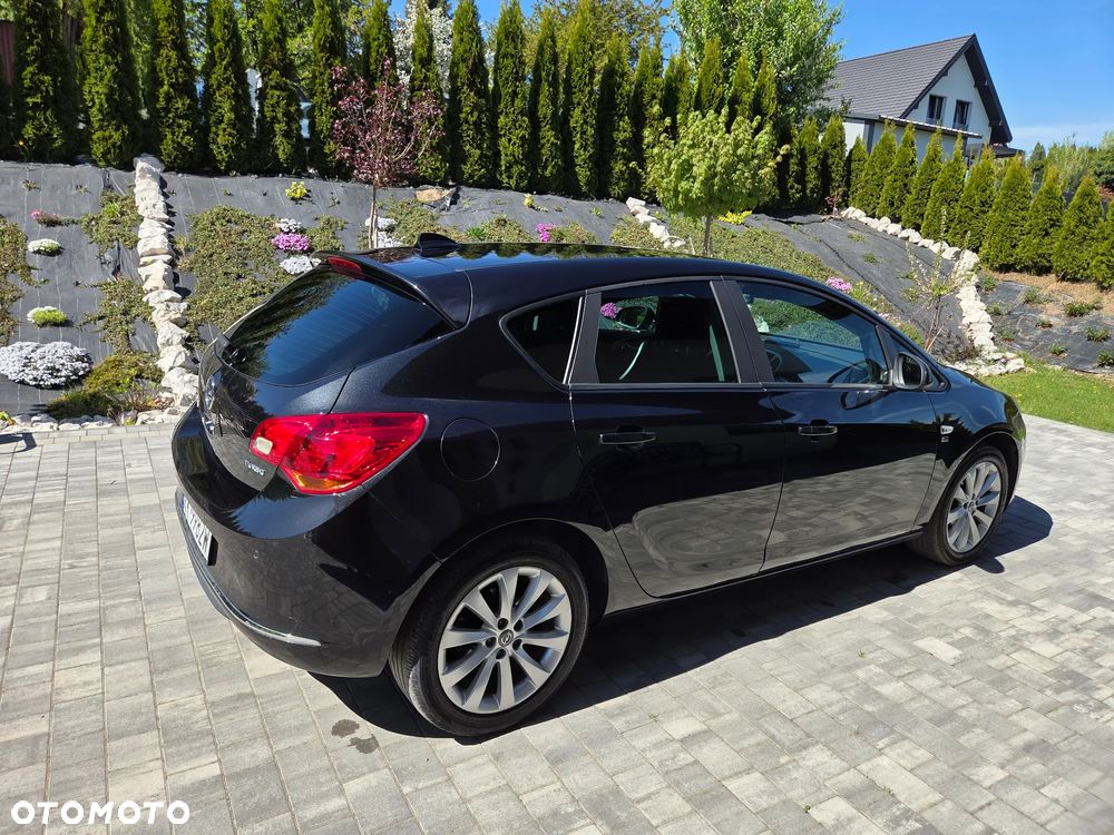 Opel Astra - 12