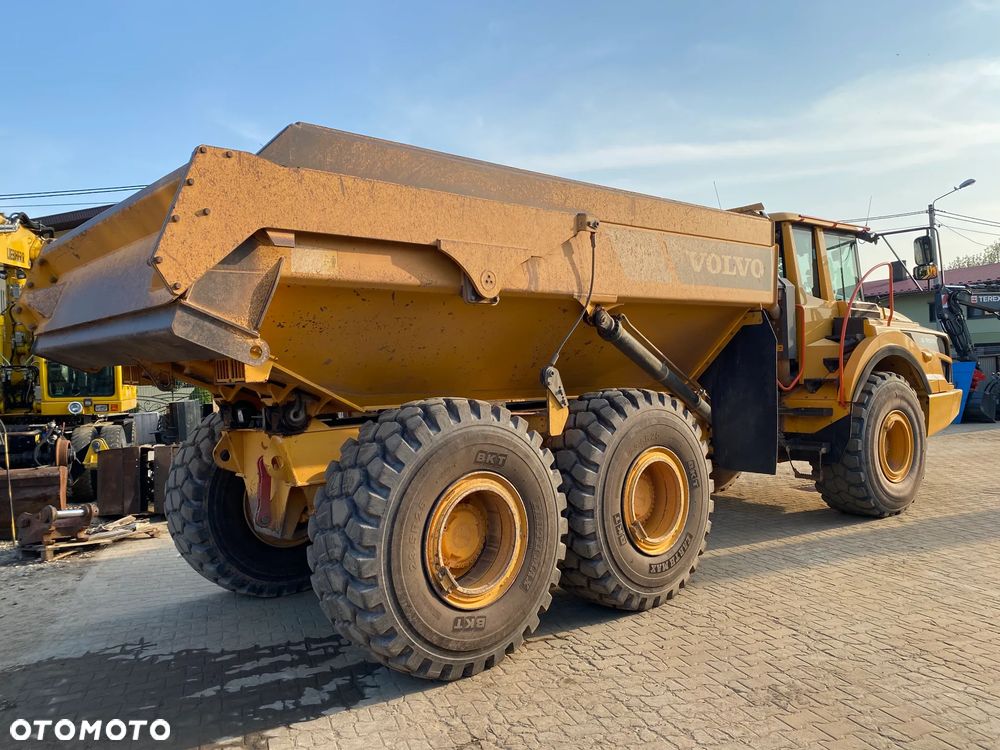 Volvo A25G, 2014 ROK, OPONY 80% DOBRE, TYLNA KLAPA, Z NIEMIEC, PIĘKNY STAN - 4