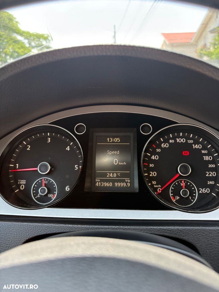 Volkswagen Passat - 14