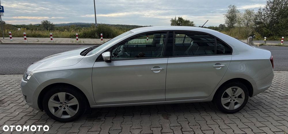 Skoda RAPID 1.0 TSI Ambition - 3